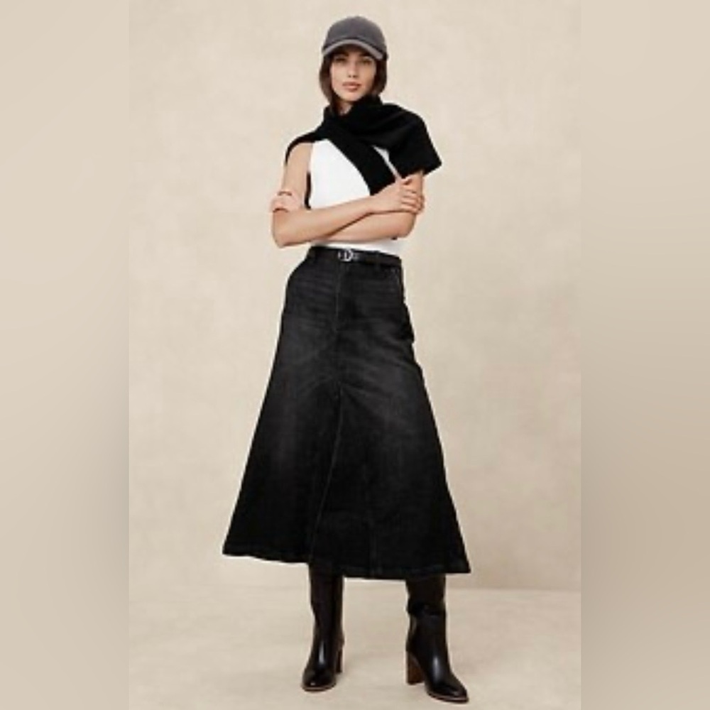 NWT! Banana Republic Center Split Classic Denim Maxi Skirt